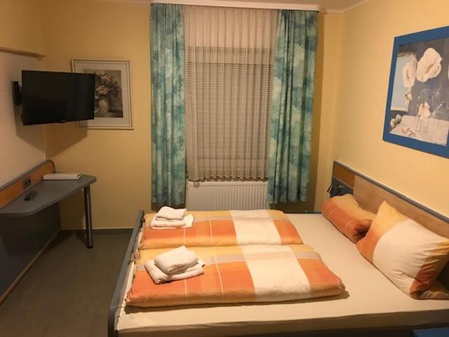Ferienwohnung Nordland2 Fuer Max. 4 Personen In Norddeich Norden Esterno foto